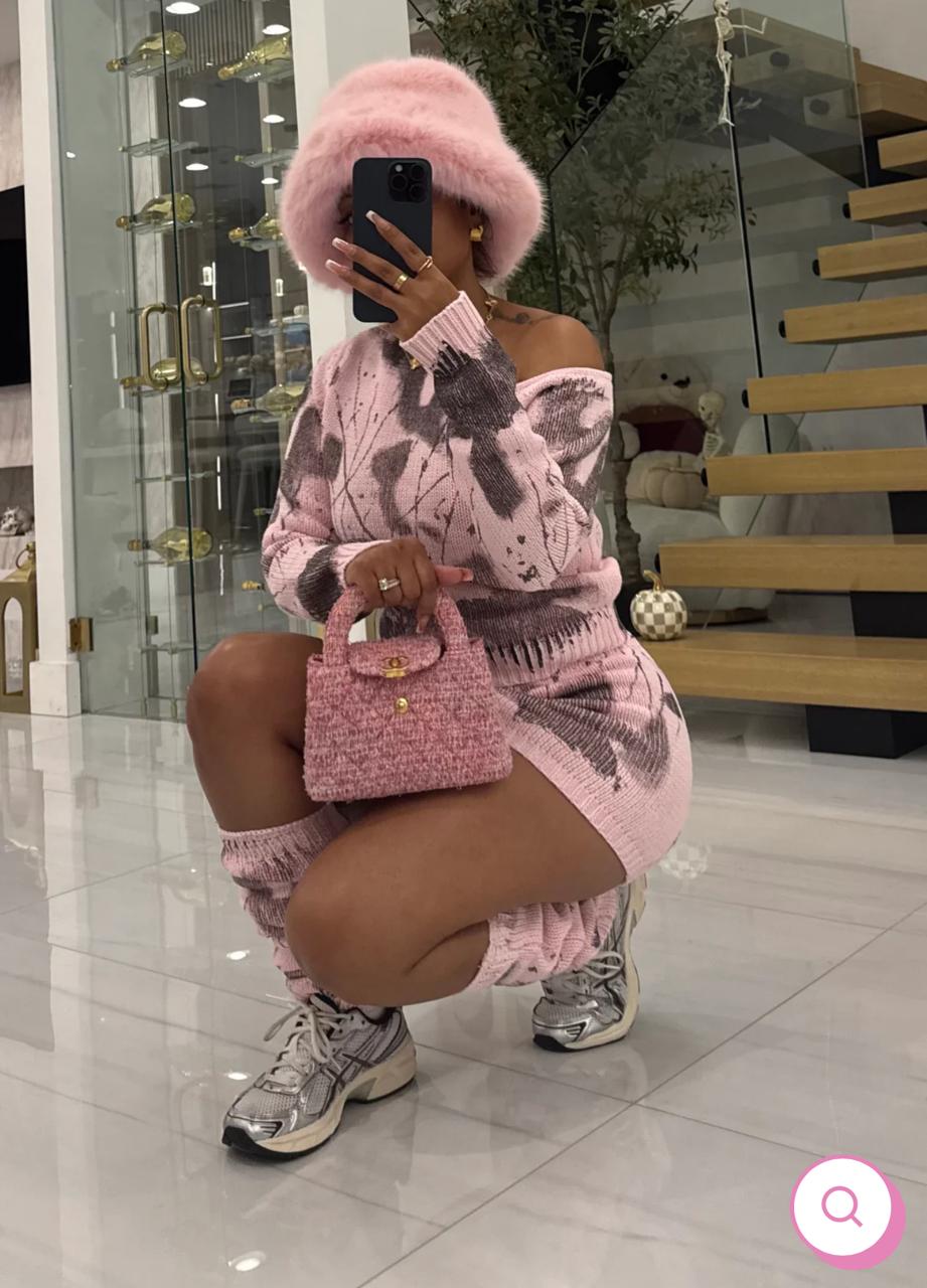 Knit tease