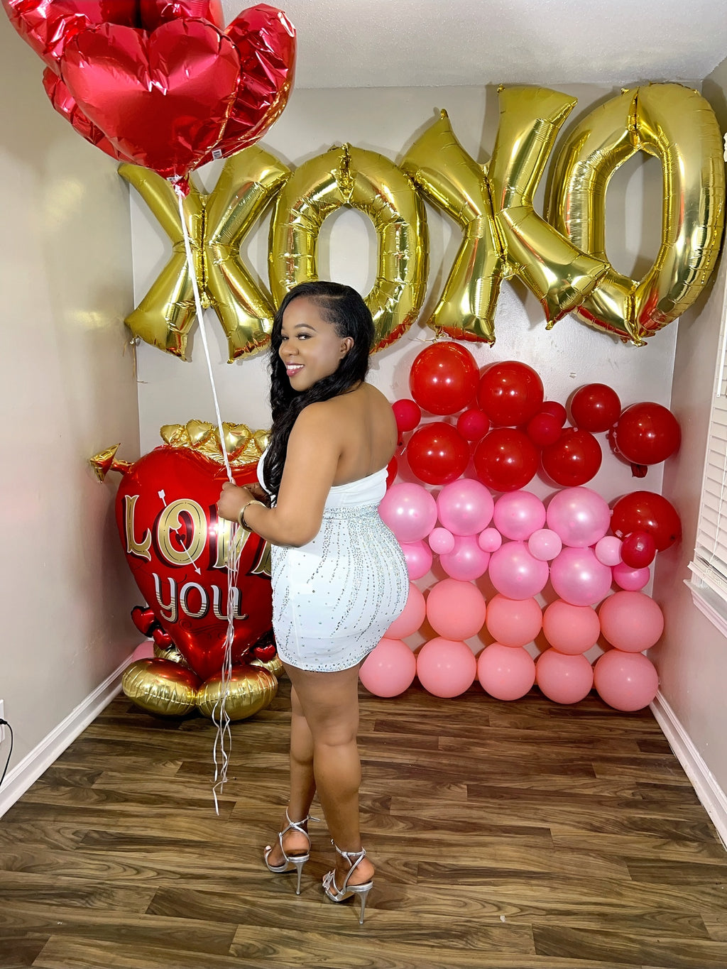 White val dress